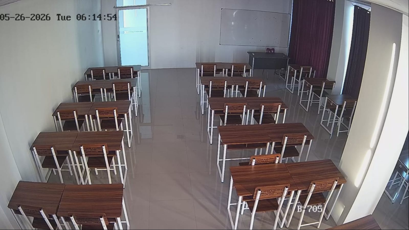 Foto B705